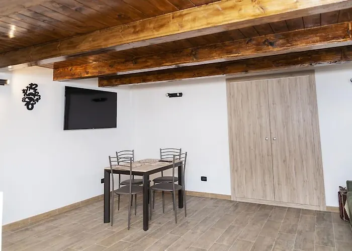 Artisti Home Naples